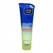 Clean & Clear Deep Action Oil Control Face Wash 40 Gm